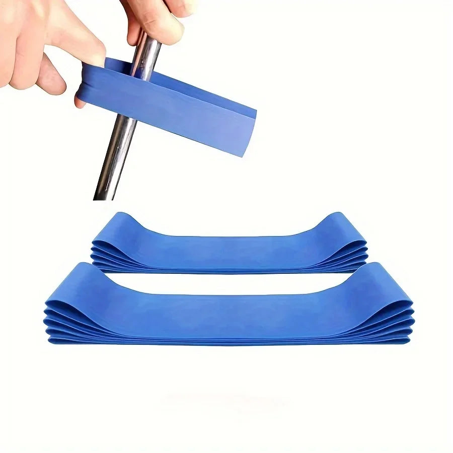 Bande élastique fixée sous une chaise d'école pour enfant TDAH